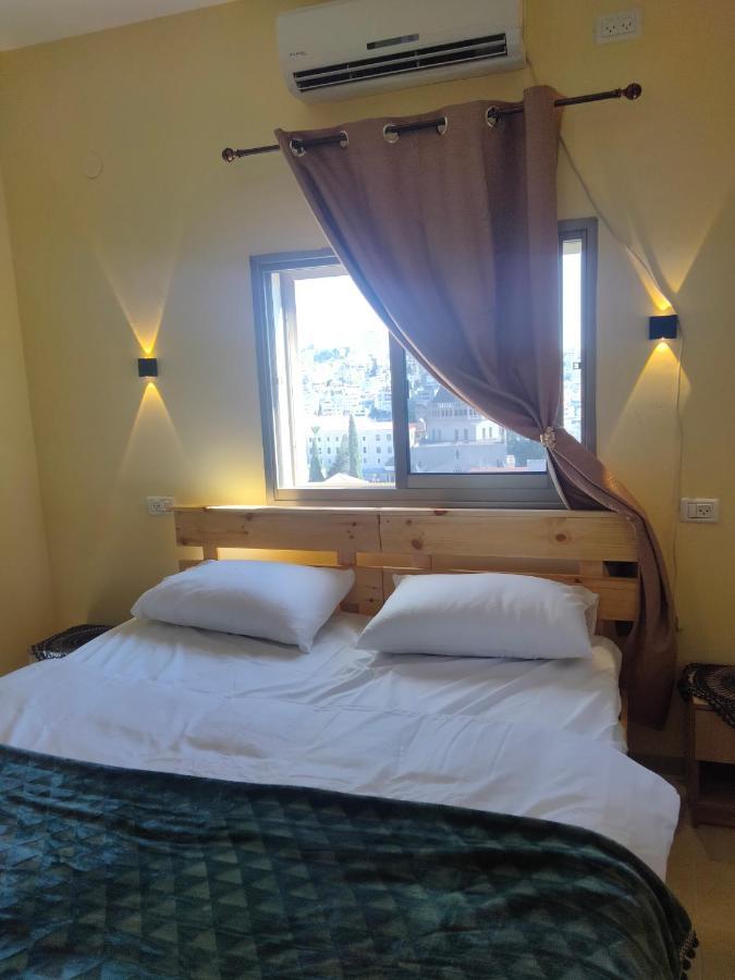 Seedi Yousef Hostel & Cafe Nazareth Luaran gambar