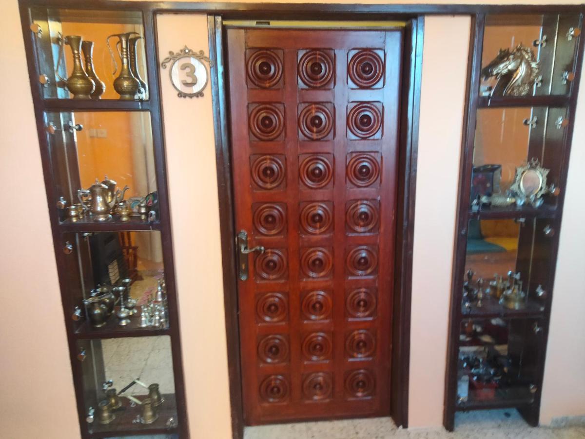 Seedi Yousef Hostel & Cafe Nazareth Luaran gambar