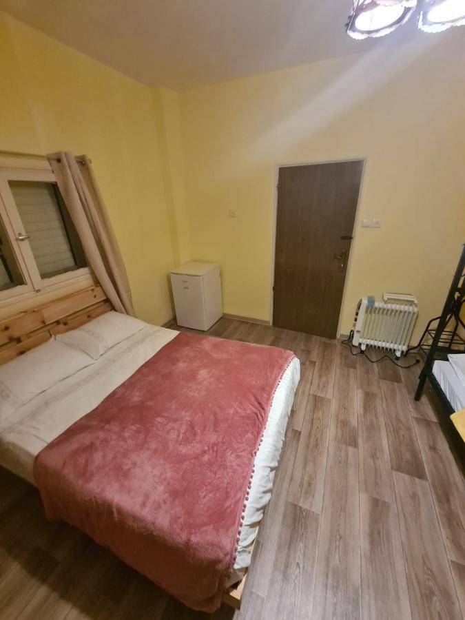 Seedi Yousef Hostel & Cafe Nazareth Luaran gambar