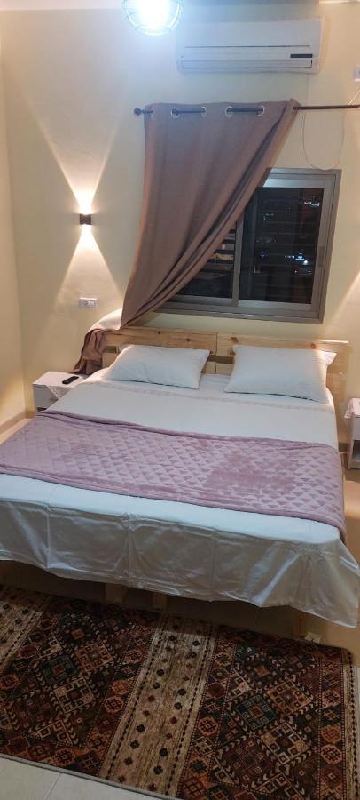 Seedi Yousef Hostel & Cafe Nazareth Luaran gambar